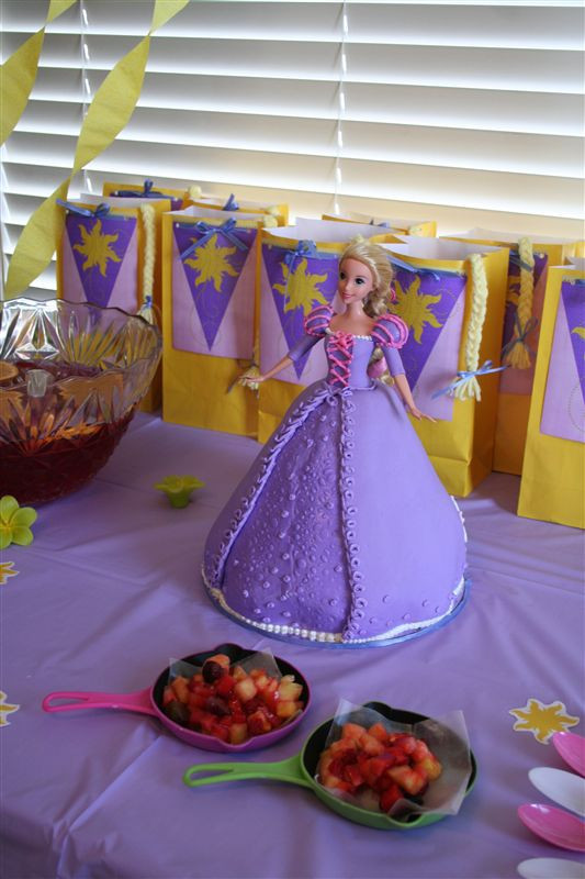 Rapunzel Birthday Party
 Rapunzel birthday cake