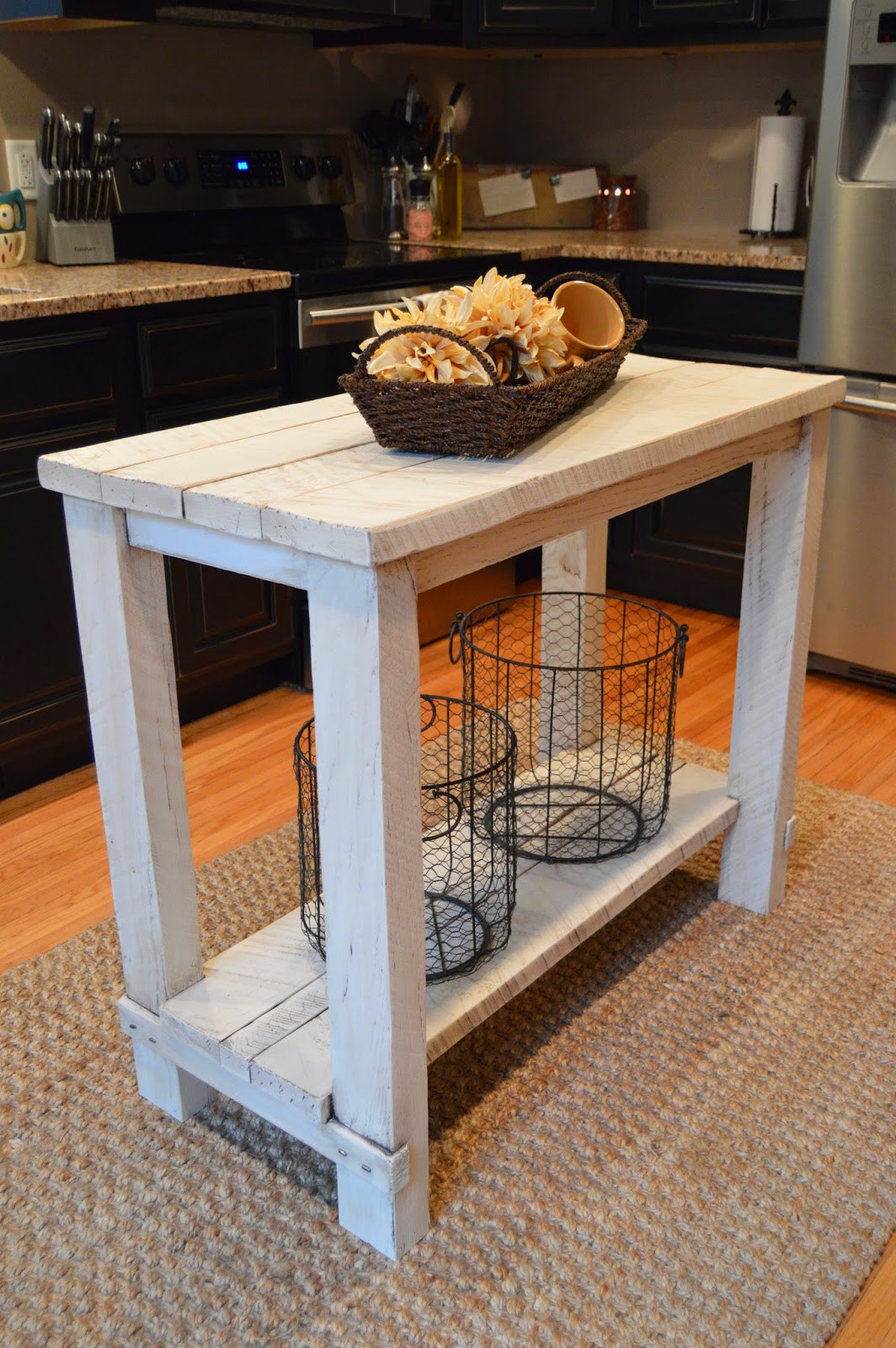 Reclaimed Wood Kitchen Island DIY
 15 Gorgeous DIY Kitchen Islands For Every Bud