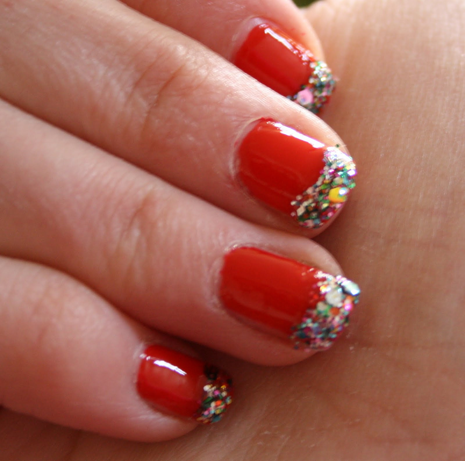 Red Glitter Tips Nails
 RED NAILS WITH GLITTER TIPS – Glam Radar