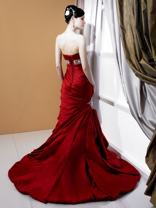 Red Wedding Gowns
 Elegant Bridal Style Red Wedding Dress