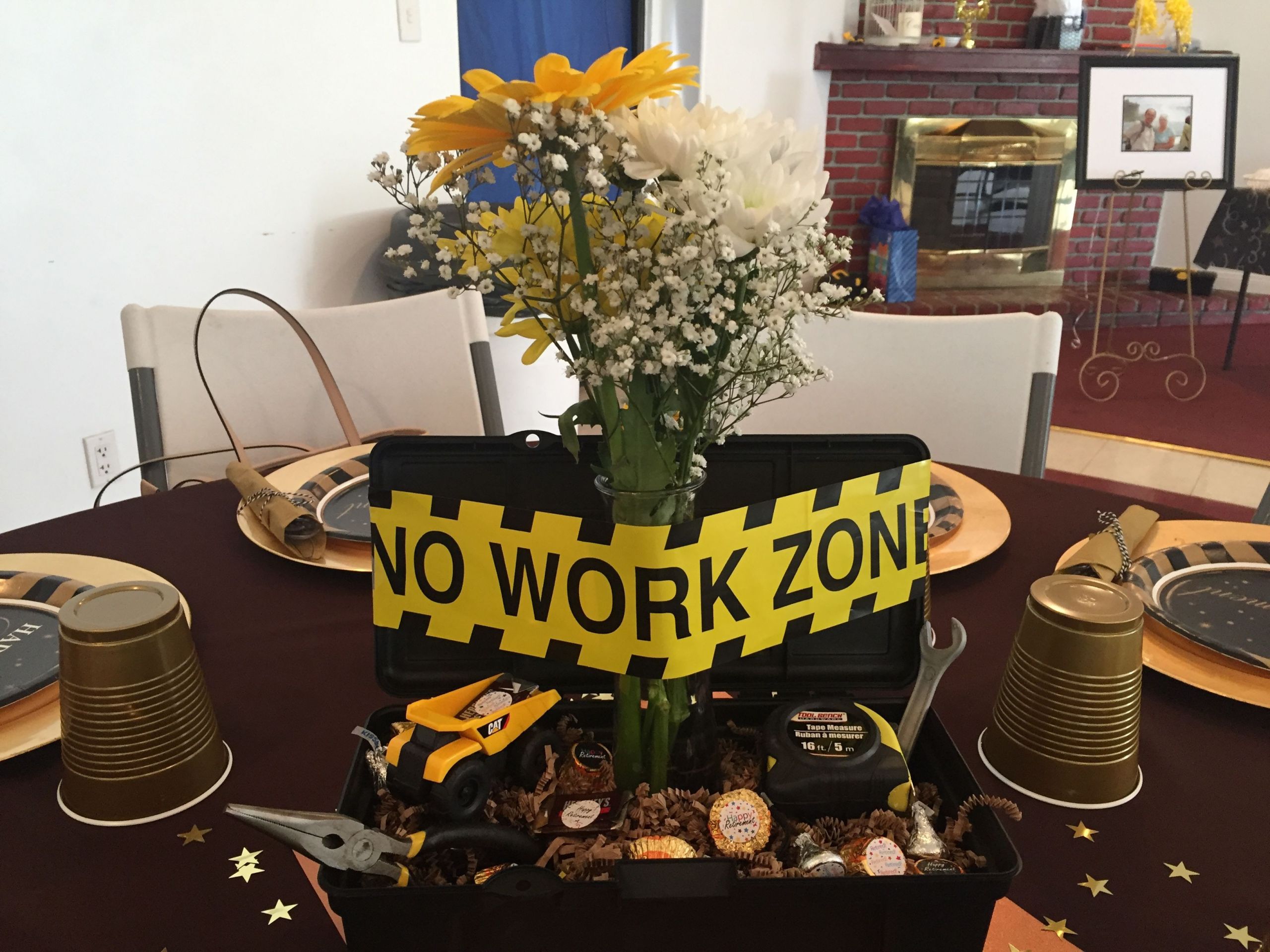 Retirement Party Decorating Ideas
 I couldn t find a retirement party centerpiece for a