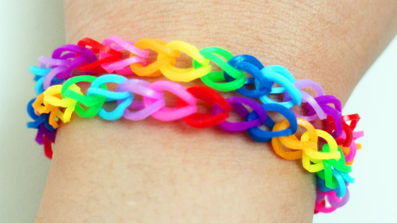 Rubber Band Bracelets
 How to make rubber band bracelets with a clothing pin in 3
