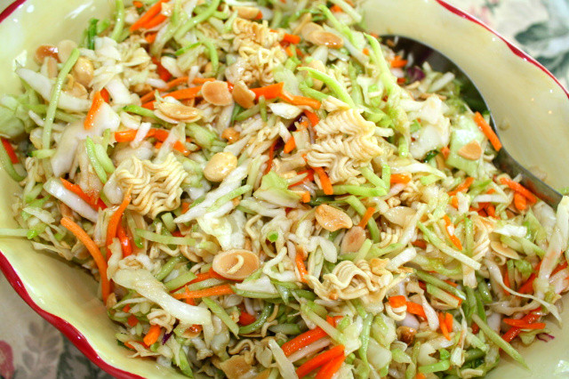 Salads With Ramen Noodles
 Busy Mom Recipes Oriental Salad with Ramen Noodles