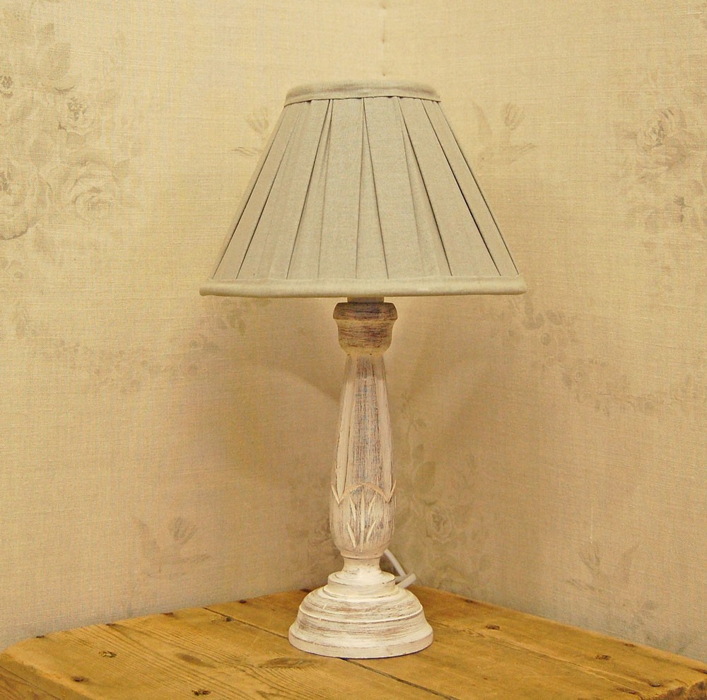 Shabby Chic Bedroom Lamps
 CRUCIAL ROLE PLAYED BY Shabby chic table lamps