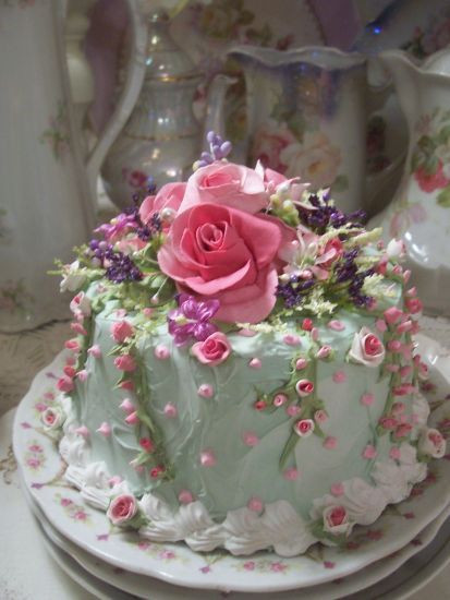 Shabby Chic Birthday Cake
 TheQueenHerself SHABBY COTTAGE PINK ROSE DECORATED FAKE