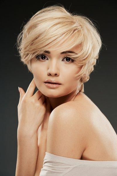 Short Haircuts For Square Faces
 20 Inspirations of Short Haircuts For Square Face