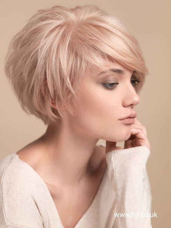 Short Haircuts For Thin Hair Pictures
 40 Best Short Hairstyles for Fine Hair 2020