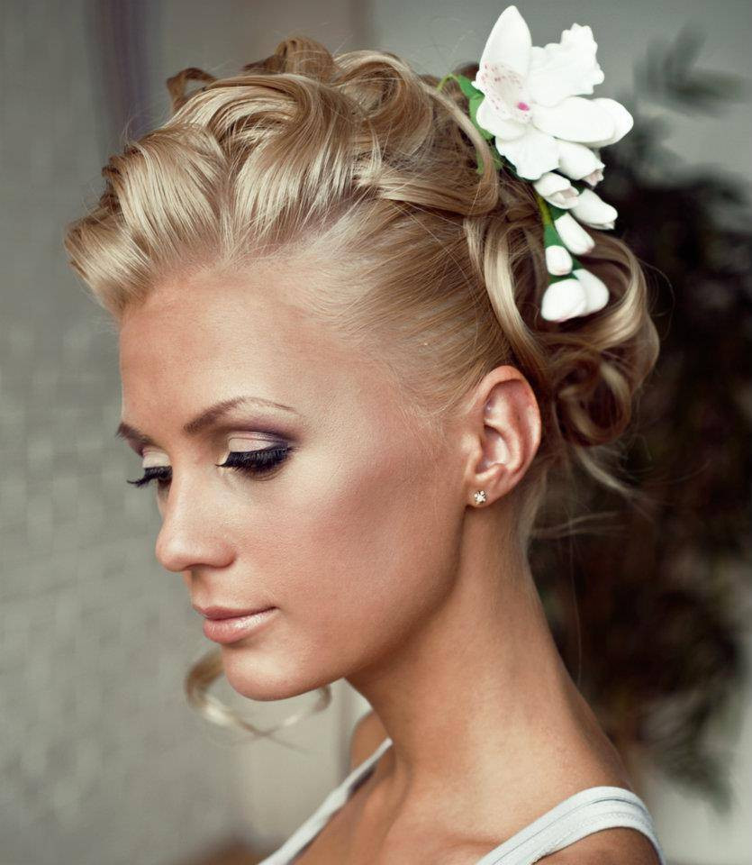 Short Hairstyle Updos For Wedding
 50 Best Short Wedding Hairstyles That Make You Say “Wow ”