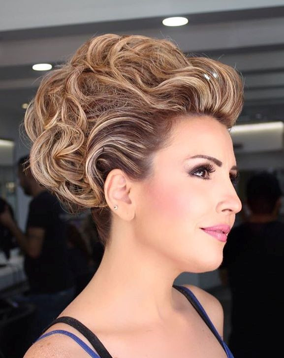 Short Hairstyles Updo
 40 Best Short Wedding Hairstyles That Make You Say “Wow ”
