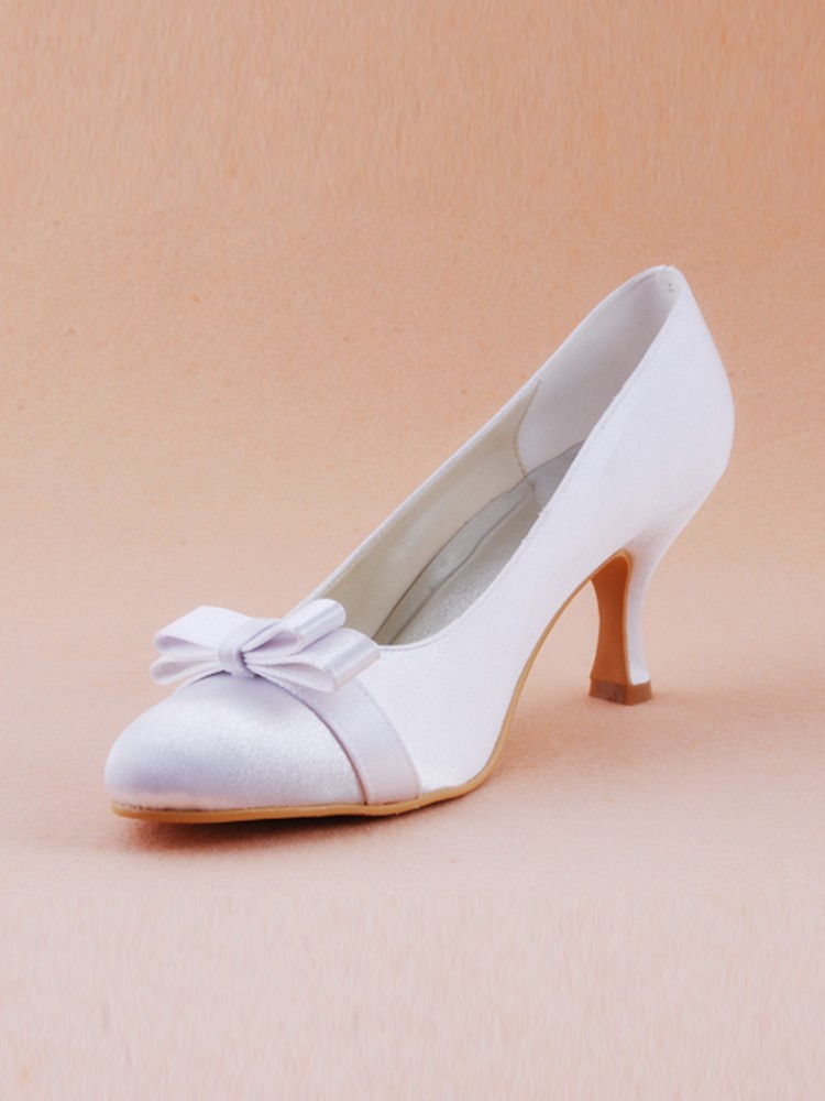 Short Heel Wedding Shoes
 Short Heel Bow Closed Toes Fashion White Dyeable Wedding