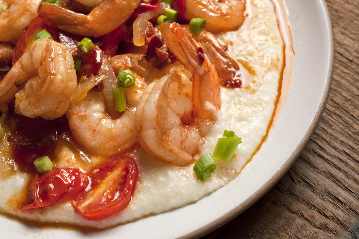 Shrimp And Cheddar Grits
 Spicy Shrimp and White Cheddar Grits Recipe Chowhound