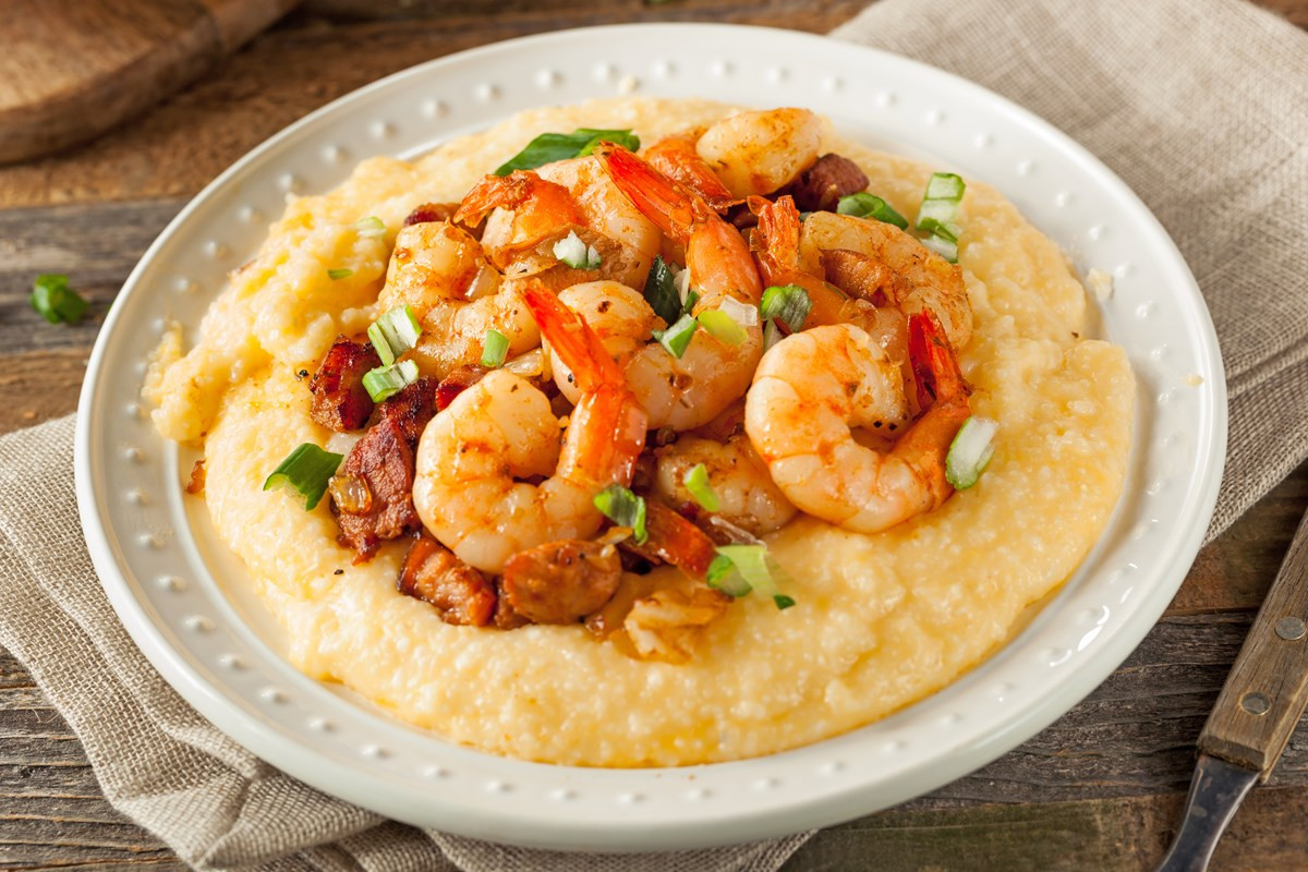 Shrimp And Cheddar Grits
 Shrimp and Cheddar Grits with Bacon KitchMe