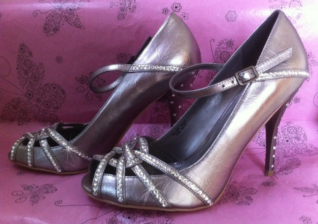 Silver Peep Toe Wedding Shoes
 Silver Sparkle Crystal Peep Toe Wedding Bridal Shoes with