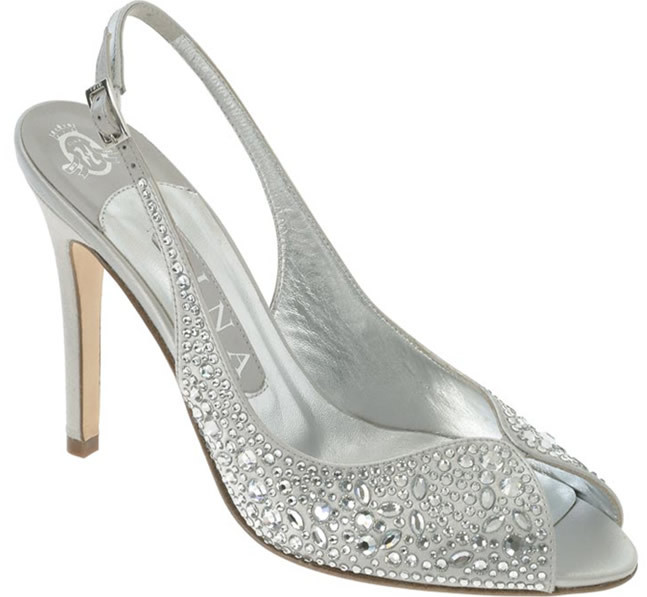Silver Shoes For A Wedding
 Silver Shoes For Wedding the Best Ideas