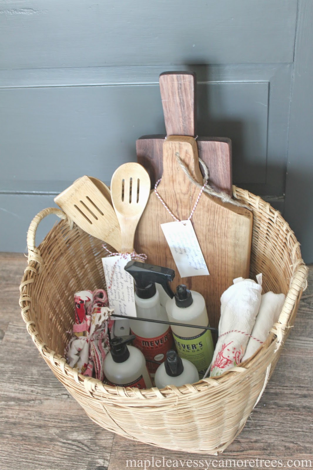 Simple Gift Basket Ideas
 Simple Gifting 10 Mrs Meyer s Gift Basket Ideas