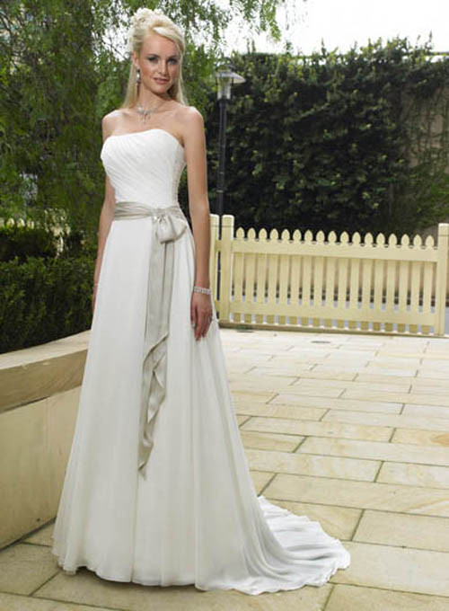 Simple Wedding Dress
 KIND OF DRESS CLOTHES FASHION Simple Wedding Dress