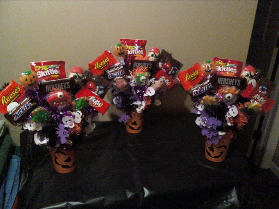 Small Halloween Party Ideas
 A small candy bouquet as a prize at your child s Halloween