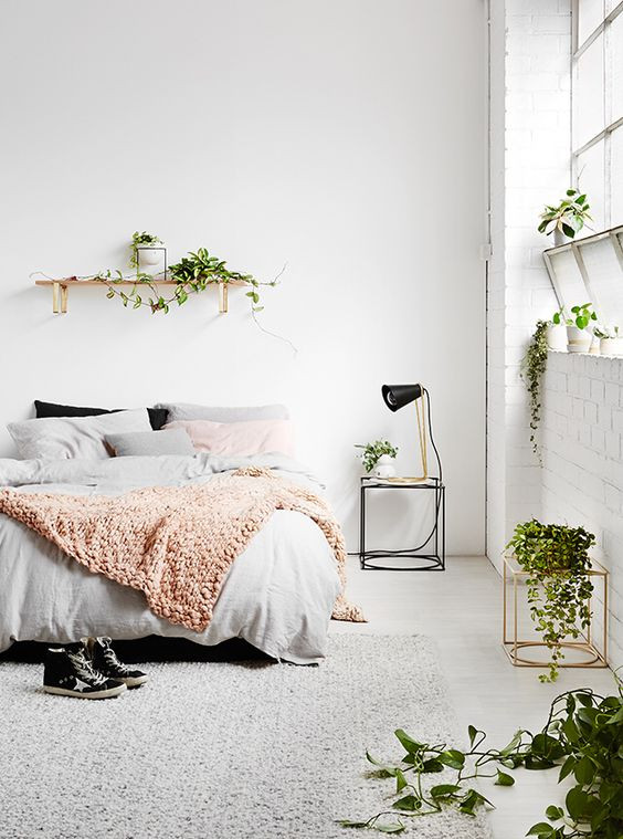 Small Plants For Bedroom
 3 Tips And 30 Ideas To Refresh Your Bedroom DigsDigs