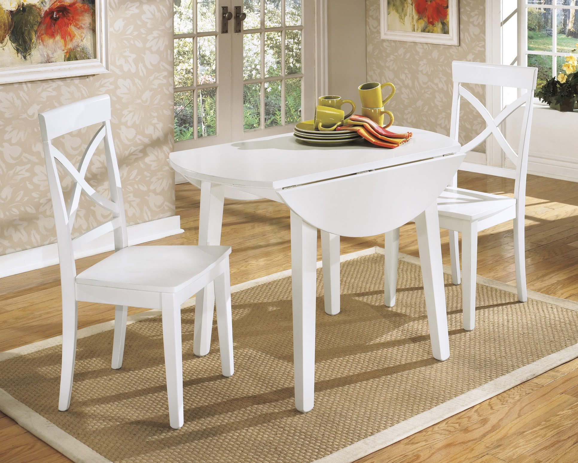 Small White Kitchen Tables
 White Round Kitchen Table and Chairs Design