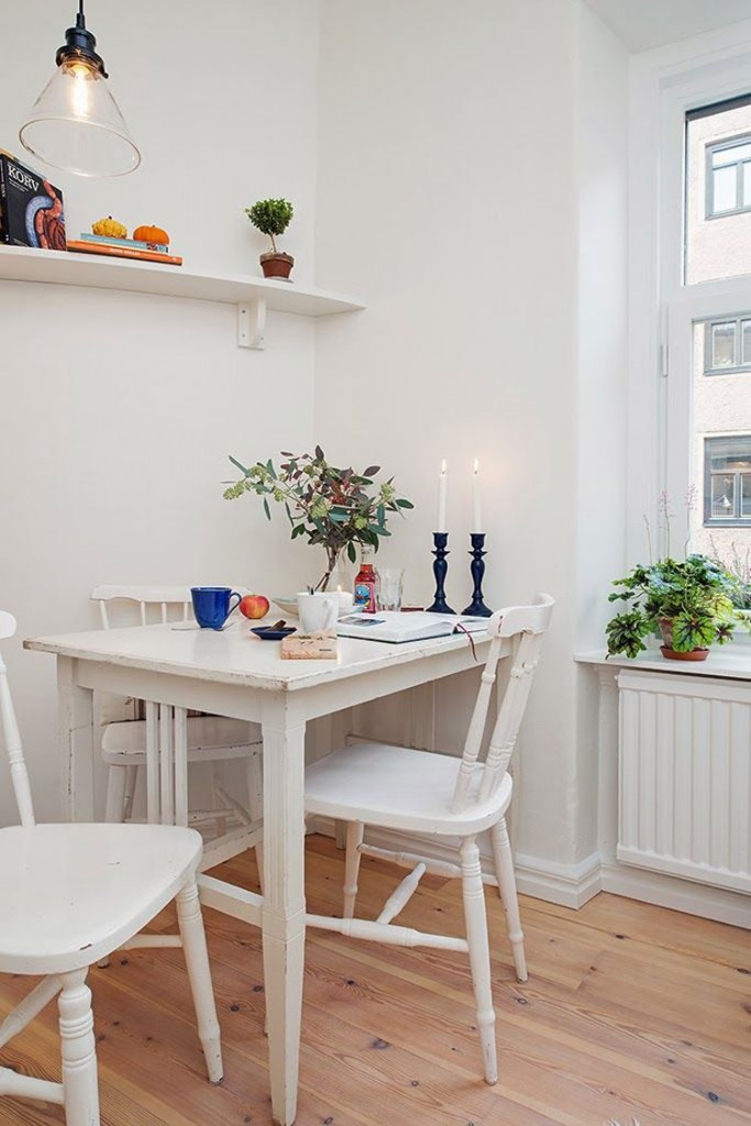 Small White Kitchen Tables
 Small apartment kitchen table oval kitchen table and