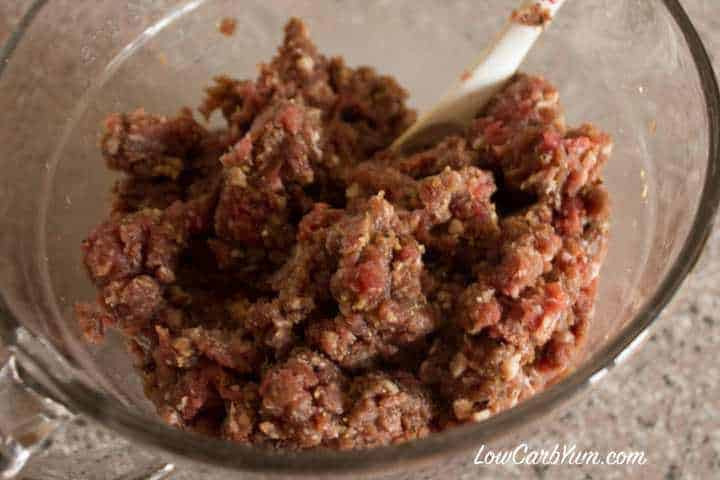 Spices For Ground Beef
 Ground Beef Jerky Recipe with Hamburger or Venison