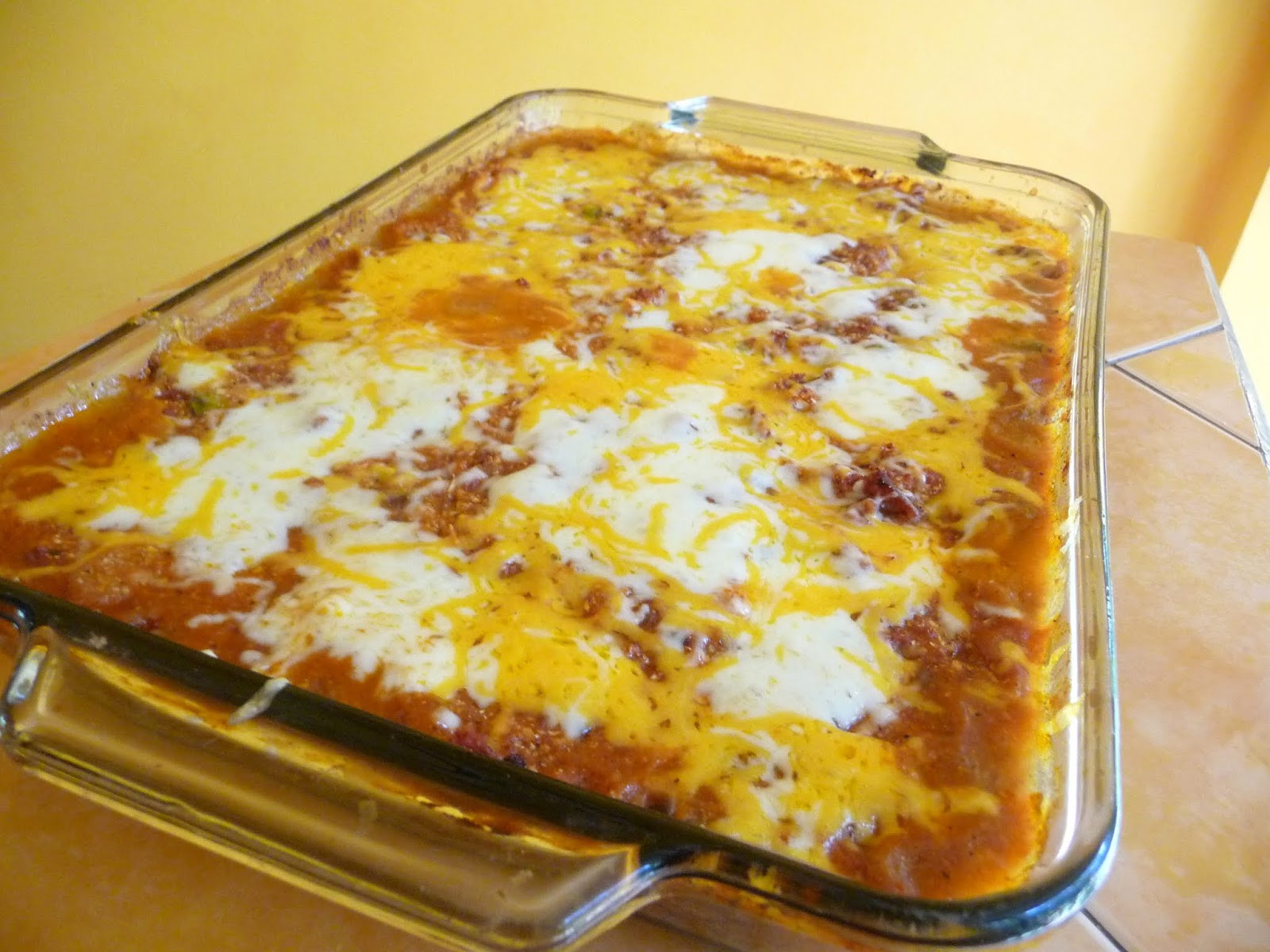 Splendid Low-Carb Mexican Chicken Casserole
 SPLENDID LOW CARBING BY JENNIFER ELOFF MEXICAN BEEF AND
