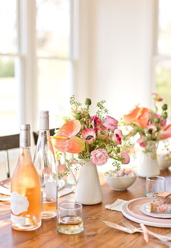 Spring Dinner Party Ideas
 How to Throw a Minimal Spring Dinner Party Just in time