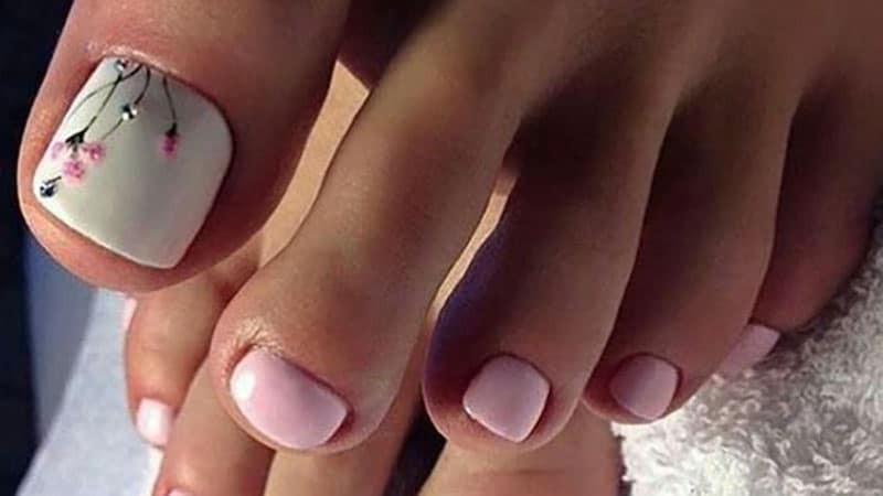 Spring Toe Nail Designs
 20 Cute and Easy Toenail Designs for Summer The Trend