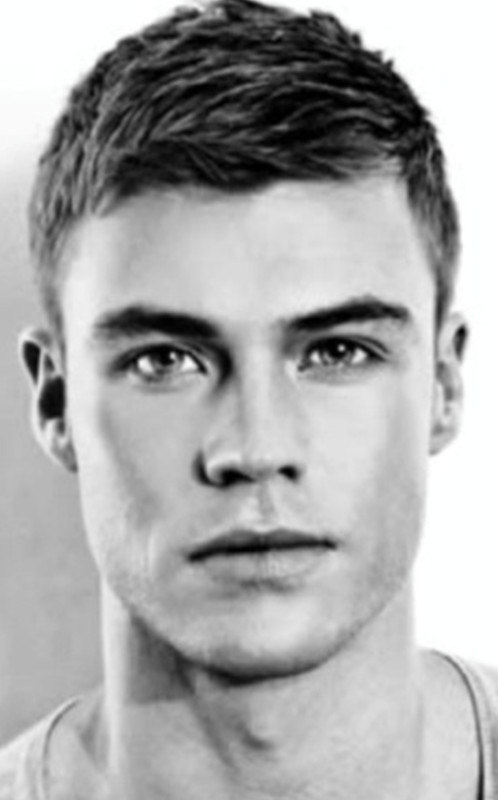 Square Face Haircuts Male
 How To Choose The Right Men s Haircut