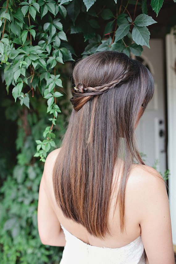 Straight Hairstyles For Wedding
 Wedding Hairstyles 13 Dreamy Ways to Wear Your Hair Down