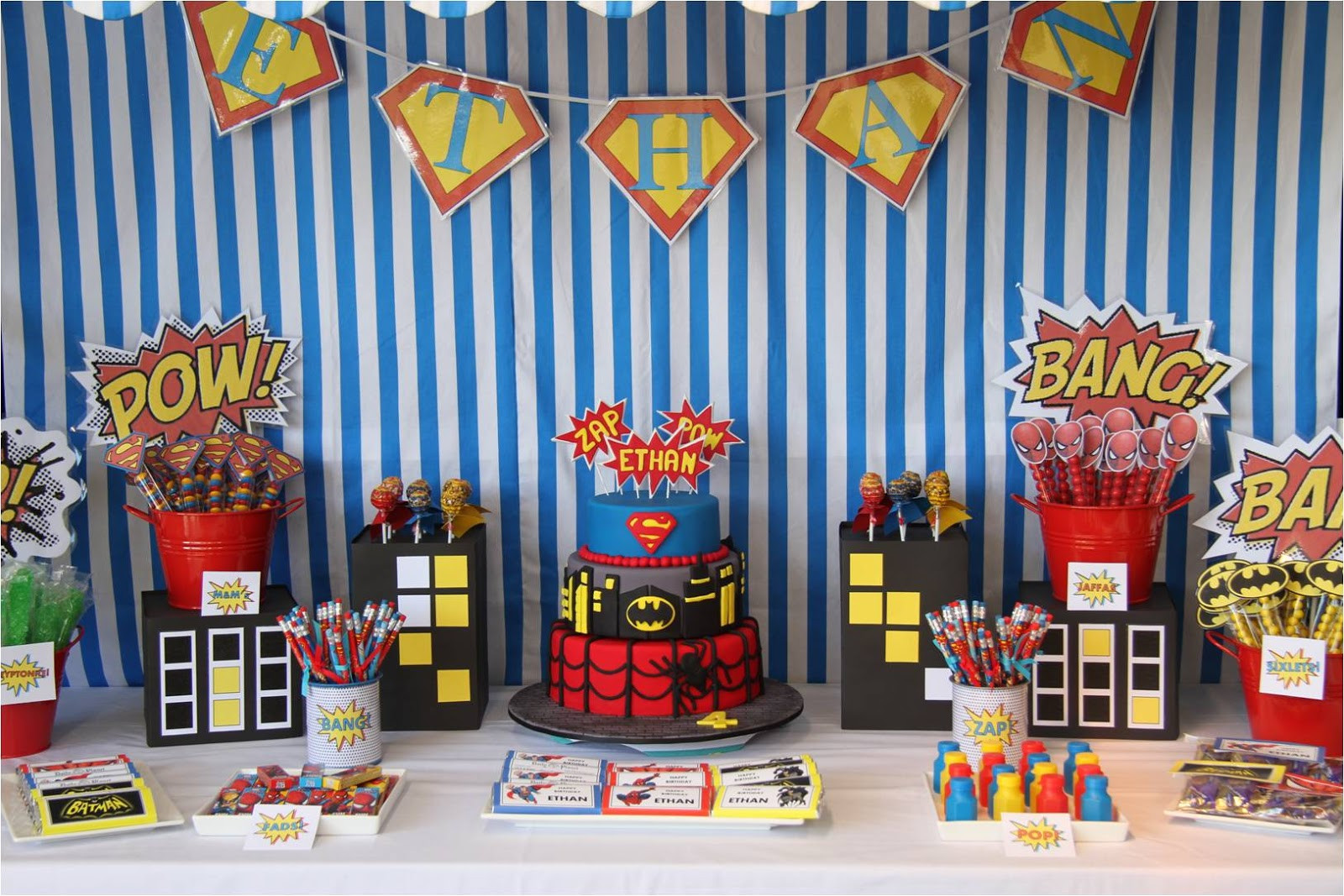 Superhero Birthday Decorations
 Leonie s Cakes and Parties SUPERHERO PARTY