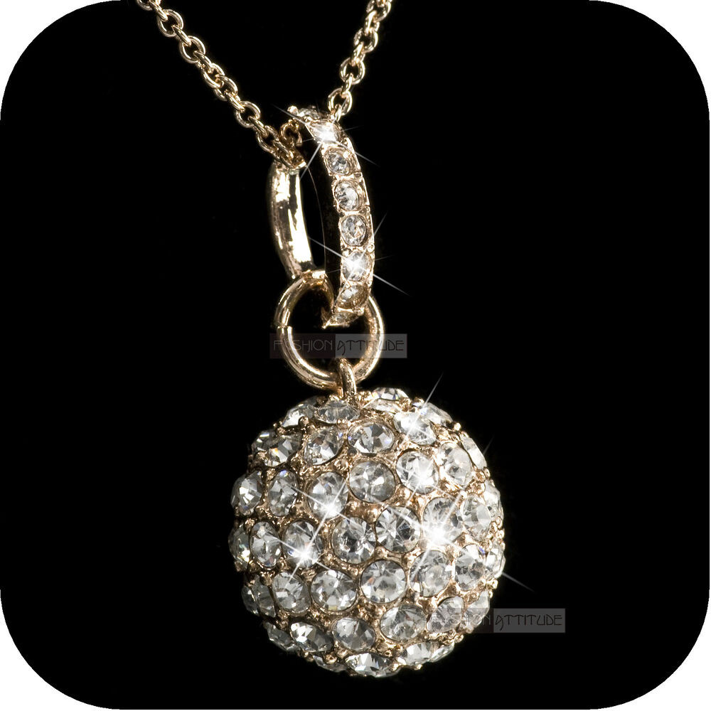 Swarovski Crystal Necklace
 pendant necklace 18k rose gold made with SWAROVSKI crystal