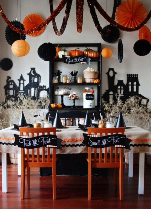 Table Decorating Ideas For Halloween Party
 Halloween Tablescapes