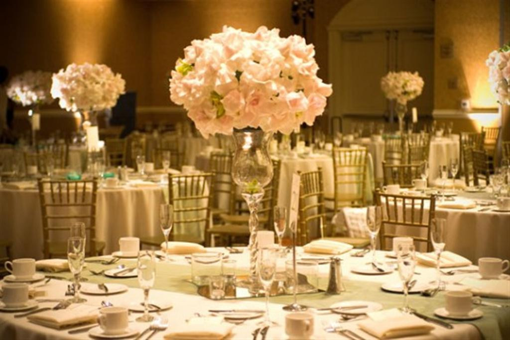 Table Decorations For Wedding Reception
 Flowers decorations Wedding party Flower decoration