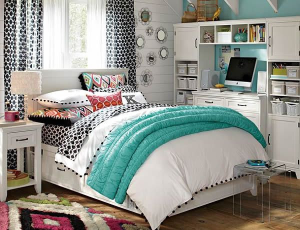 Teenage Girl Bedroom Themes
 25 Tips for Decorating a Teenager’s Bedroom