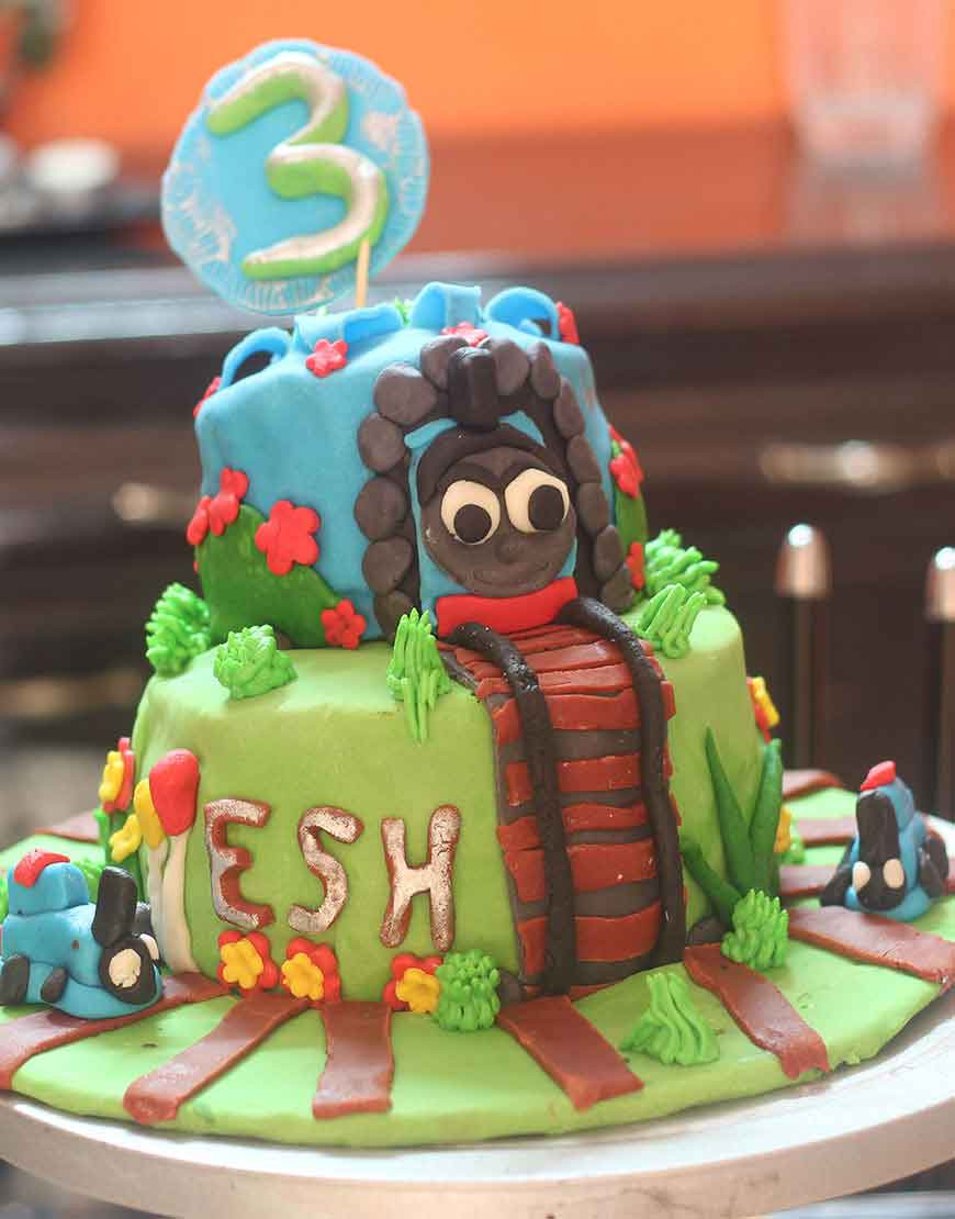 Thomas And Friends Birthday Cake
 Thomas & friends Birthday Cake delivery in Gurgaon