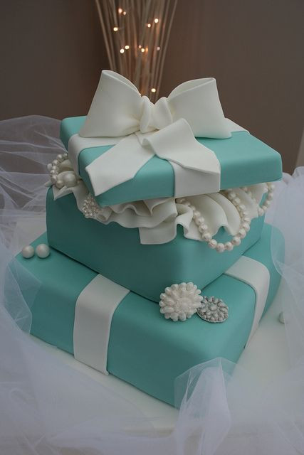 Tiffany Birthday Cake
 2 Tiered Tiffany cake in 2019