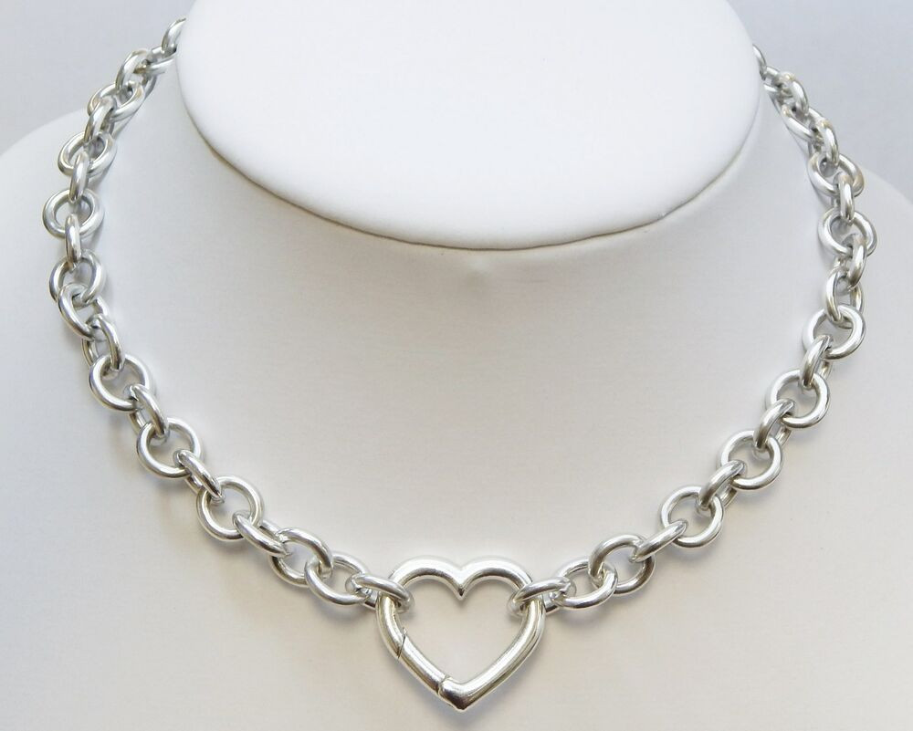 Tiffany Necklace Heart
 Tiffany and Co Sterling Silver Heart Chain Necklace 925