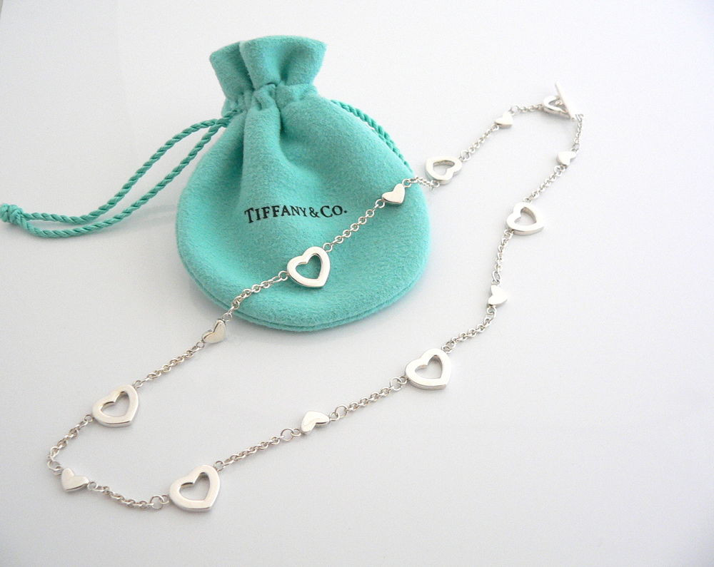 Tiffany Necklace Heart
 Tiffany & Co Silver Heart Link Necklace Pendant Charm