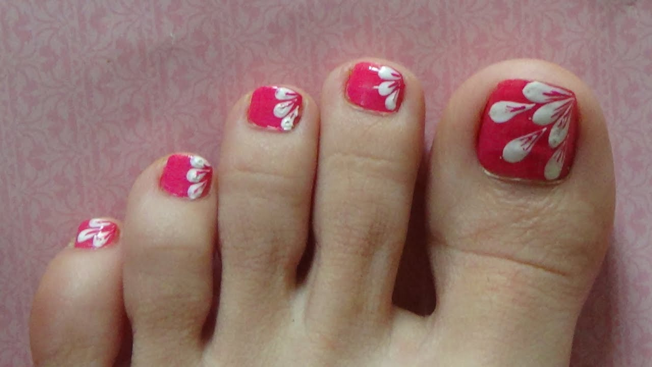 Toe Nail Styles
 White Flower Petals Easy Design For Toe Nails Nails With