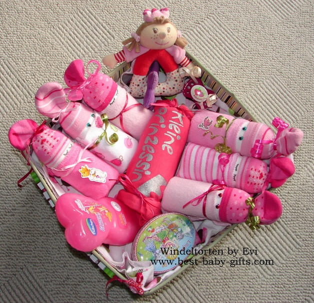 Top Baby Girl Gifts
 Newborn Baby Gift Baskets how to make a unique baby t