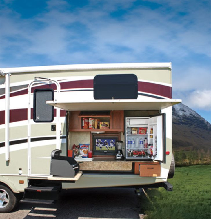 Travel Trailer With Outdoor Kitchen
 Small Campers With Outside Kitchens