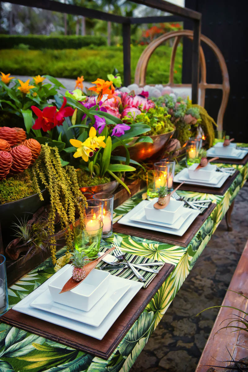 Tropical Themed Wedding
 HOW TO TROPICAL TABLE DECOR