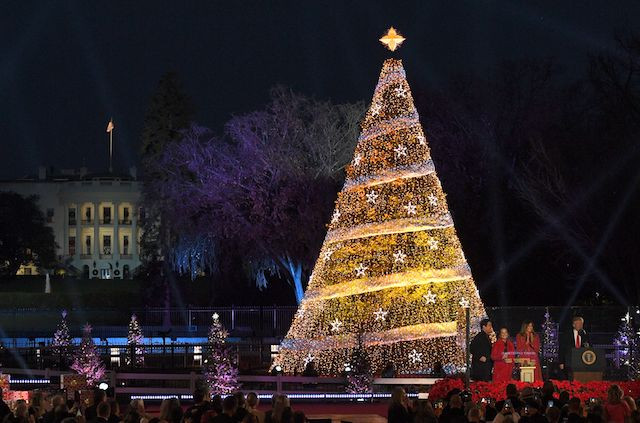 Trump Christmas Tree Lighting
 Merry Indeed Melania Wows In Red Coat At Lighting