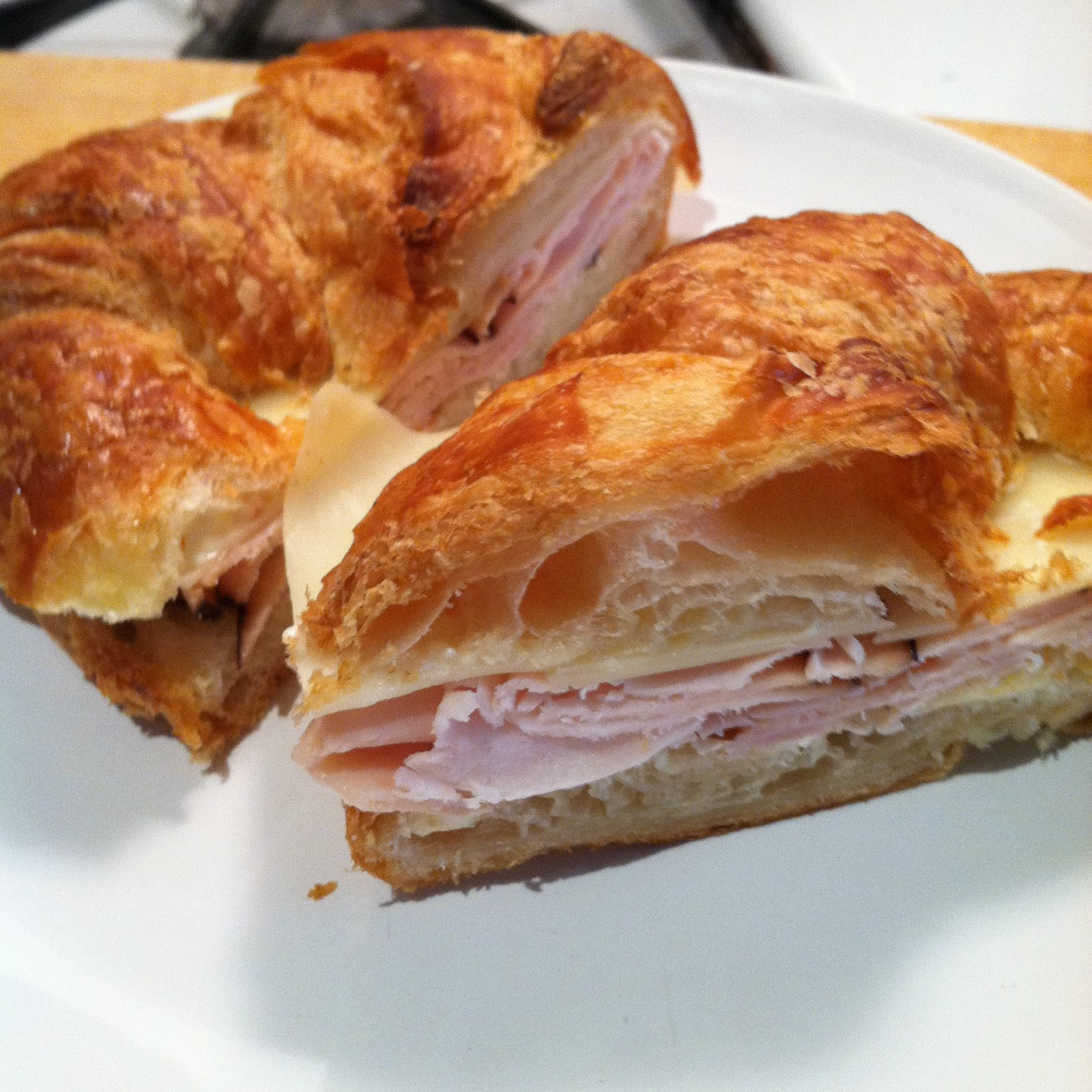 Turkey And Swiss Sandwiches
 Quest for Delish Turkey and Swiss on a Croissant