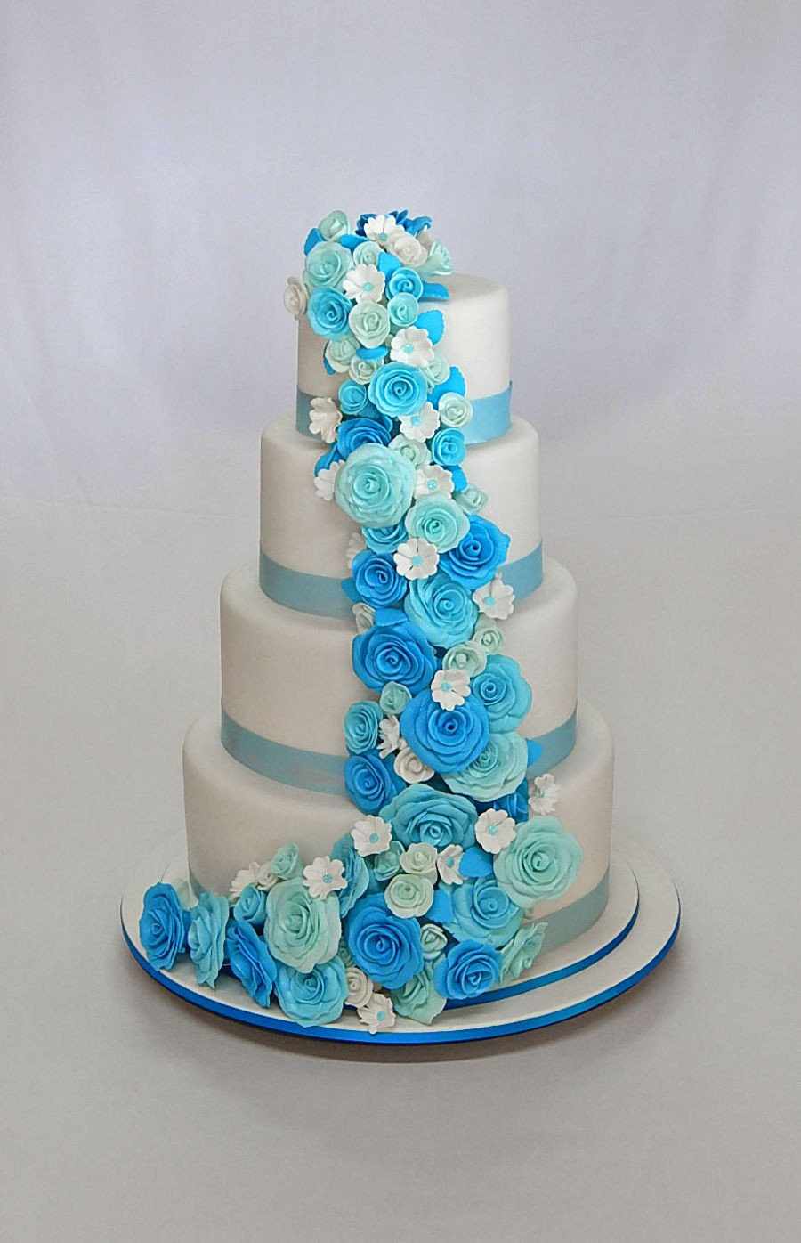 Turquoise Wedding Cake
 Turquoise Rose Cascade Wedding Cake CakeCentral
