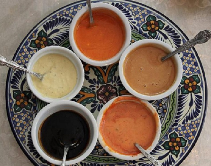Types Of Italian Sauces
 Chicken Wings and Dipping Sauces