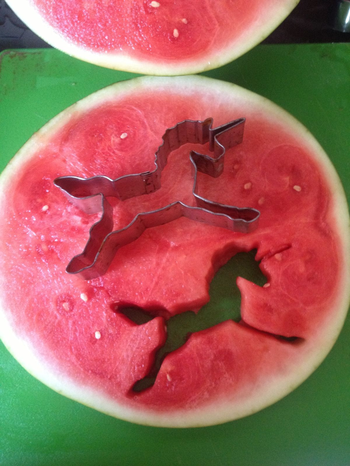 Unicorn Birthday Party Food Ideas Pintrest
 Watermelon unicorns Party food has no limits when you