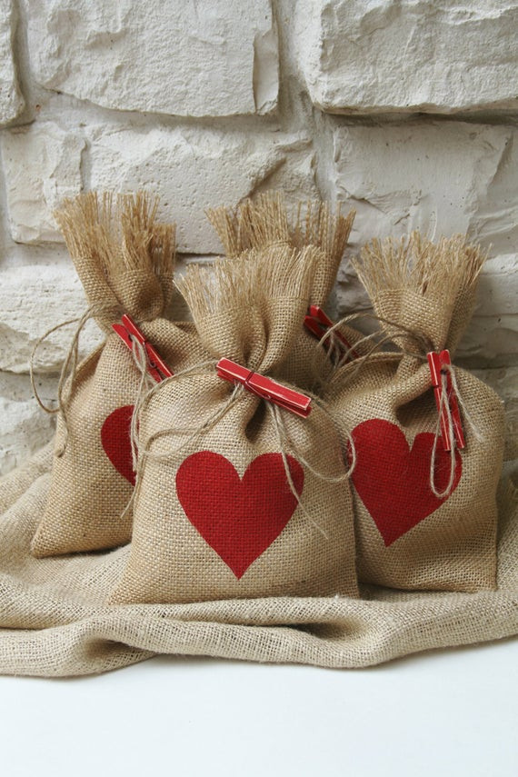 Valentine Day Gift Bags Ideas
 Burlap Gift Bags Set of FOUR Valentines Day Shabby by