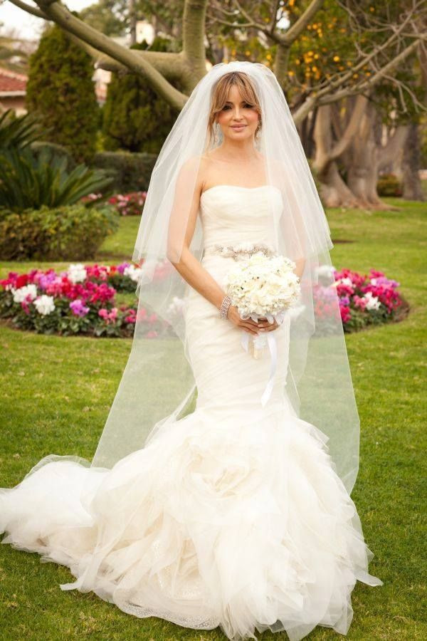 Vera Wang Wedding Veils
 22 best Bridal Beauty images on Pinterest